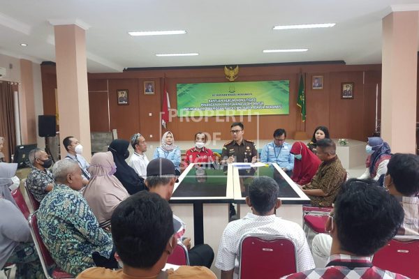 Puluhan Debitur Macet BPR KR Diperiksa Kejari Indramayu