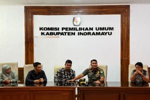 Jalin Sinergitas Jelang Pilkada Dandim 0616 Indramayu, Letkol. Inf. Yanuar Setyaga Kunjungi KPU