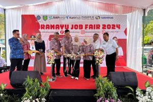 Tingkatkan Peluang Kerja Masyarakat, Pemkab Indramayu Gelar Job Fair Sediakan 2.890 Loker