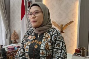 Nina Menerima Hasil Perolehan Suara Sementara Pilkada Indramayu