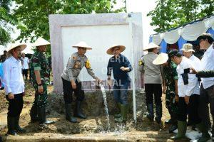 Wujudkan Ketahanan Pangan Yang Mandiri, Kapolda Jabar Hadiri Launching Gugus Tugas Dukung Ketahanan Pangan di Gantar